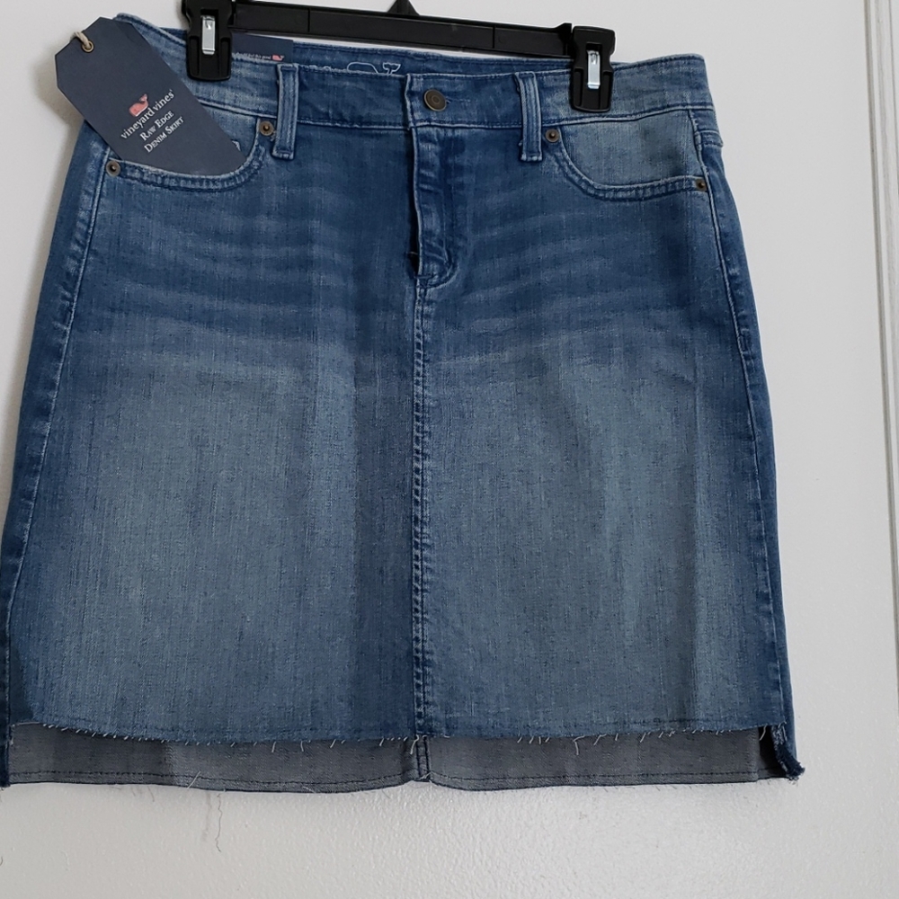 NWT Vineyard Vines Denim Skirt